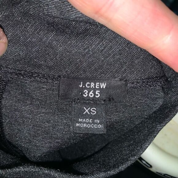 J Crew 360 business casual gray XS mock turtleneck top - Picture 3 of 3